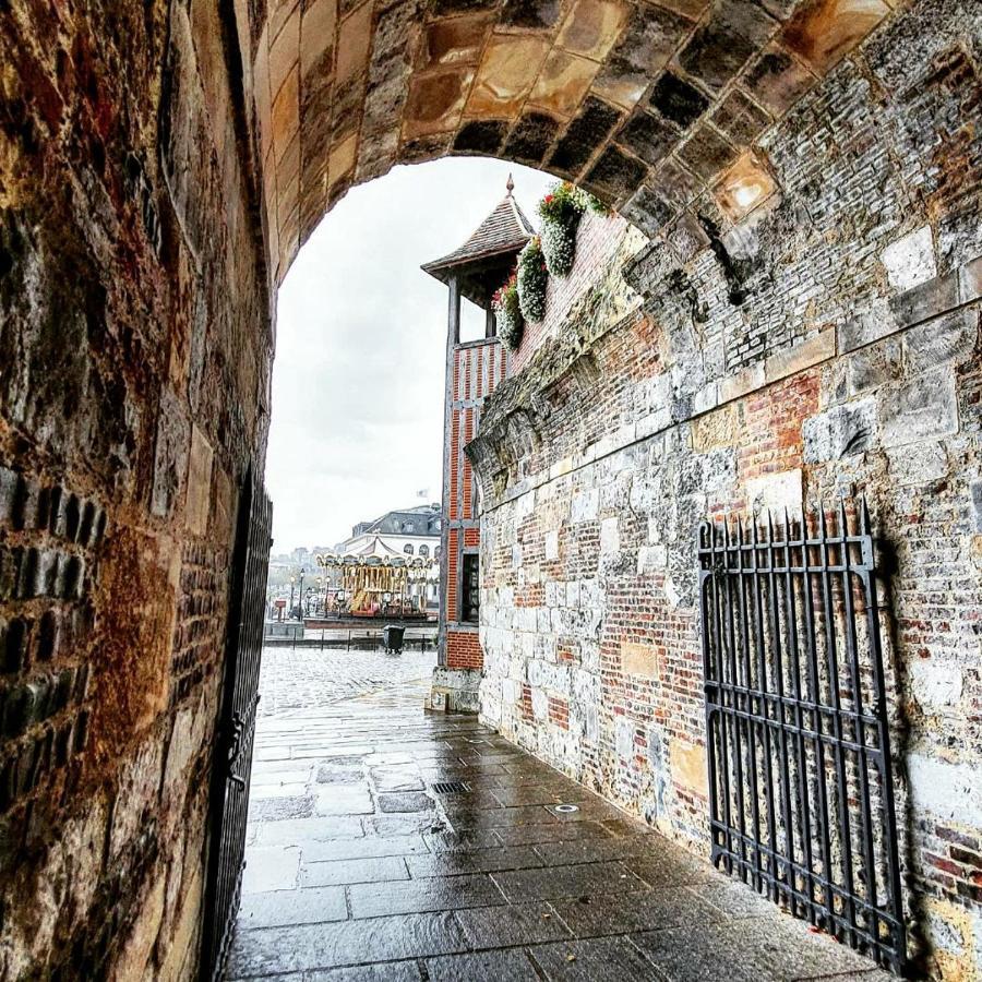 Art Home Honfleur Bagian luar foto